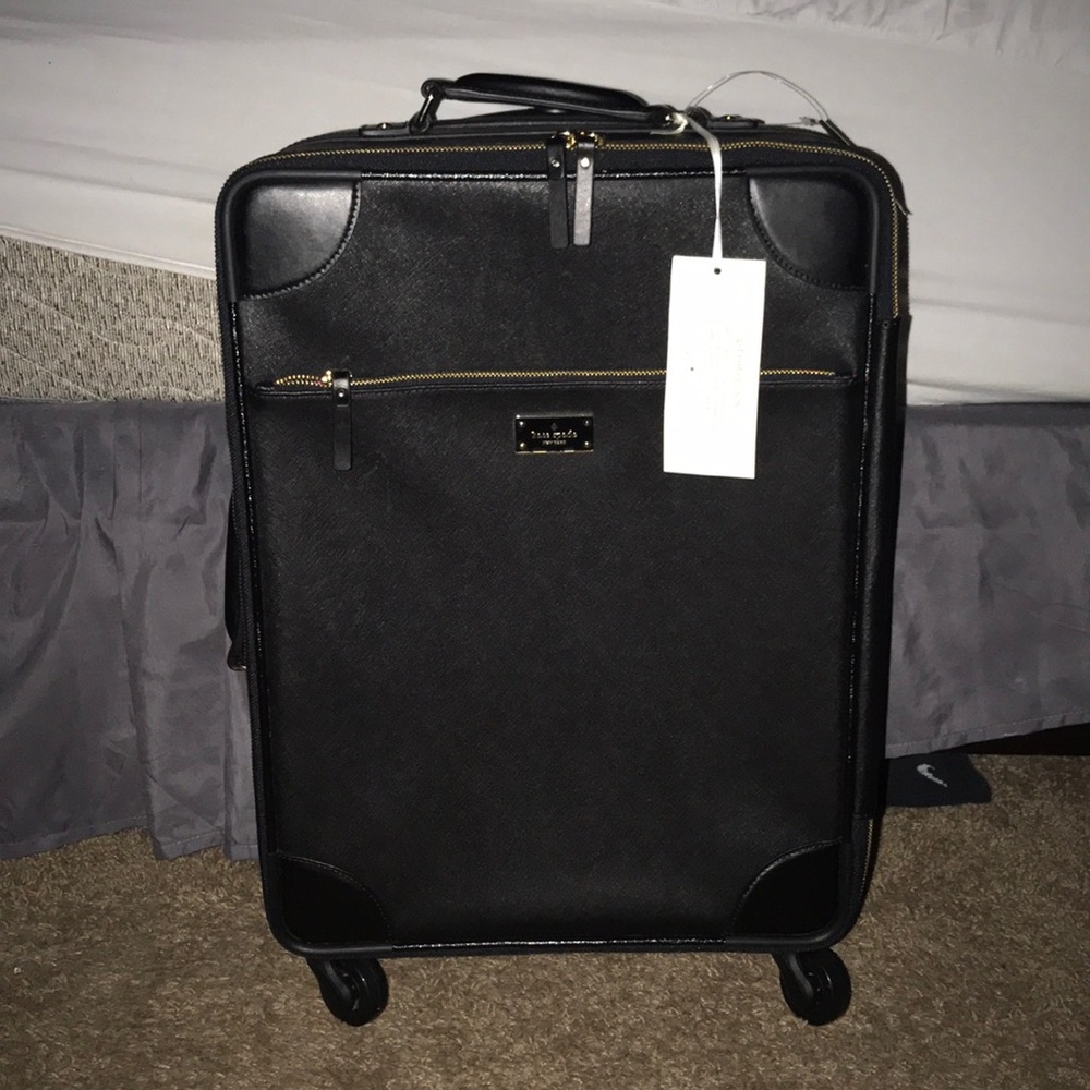 ❗️sale❗️Kate spade carry on luggage/suit case
